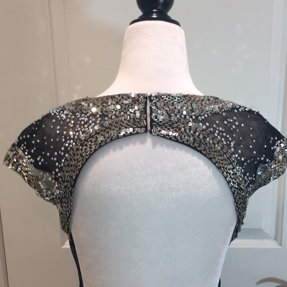 Jovani Silver Embellished And Black Pleated Dress - Picture 7 of 14